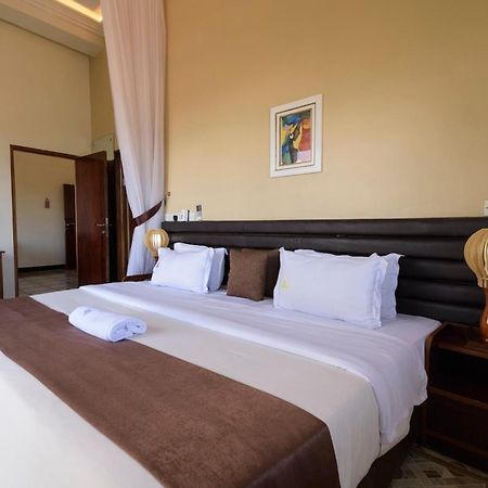 Hoima Buffalo Hotel & Business Hub Ltd Exteriér fotografie