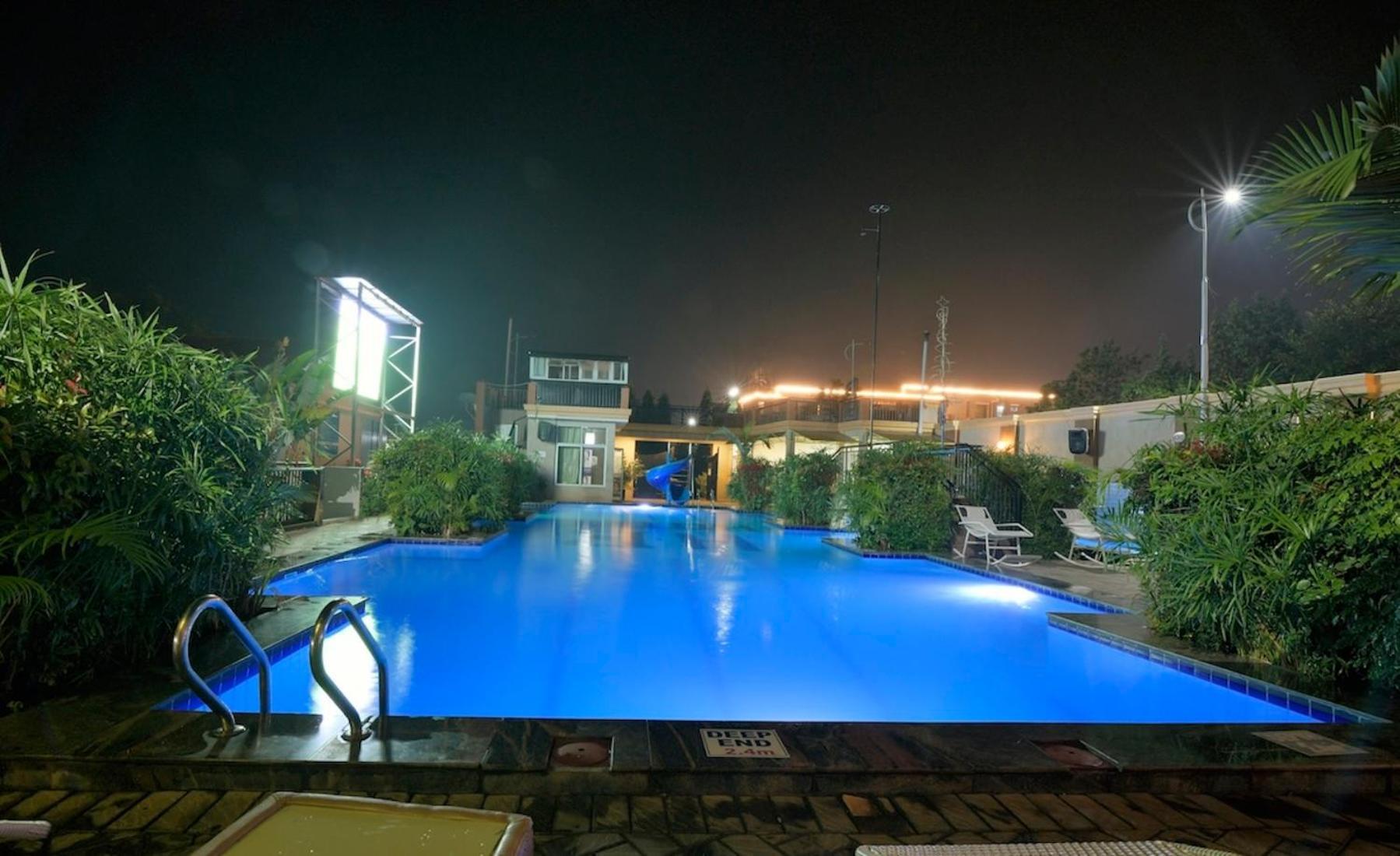 Hoima Buffalo Hotel & Business Hub Ltd Exteriér fotografie